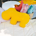 Cushion Hippo yellow