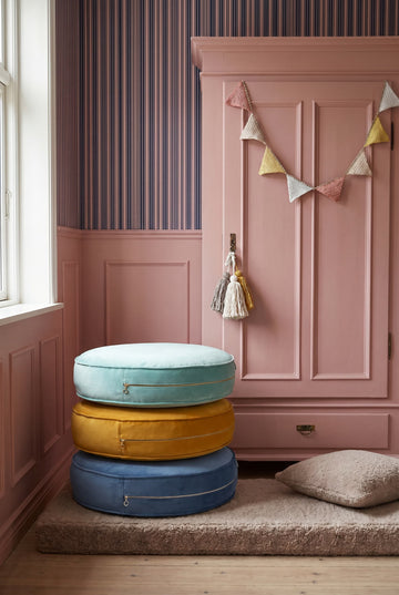 Floor Mattress Instead of a Sofa? A Smart Fix for Small Apartments