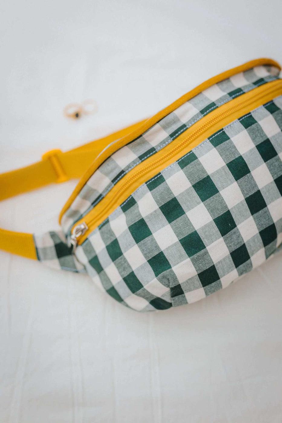 Hip Pack City | Fanny Pack | Gingham | Green Grass - www.bettyshome.com