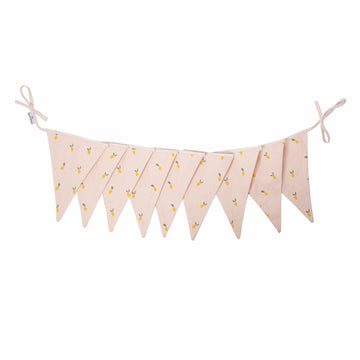 Bettys Home Cotton Lemon Garland. Triangle Garland with Lemons by bettys home