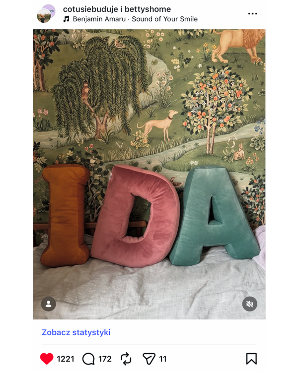 Letter cushions IDA by Bettys home in kids bed
