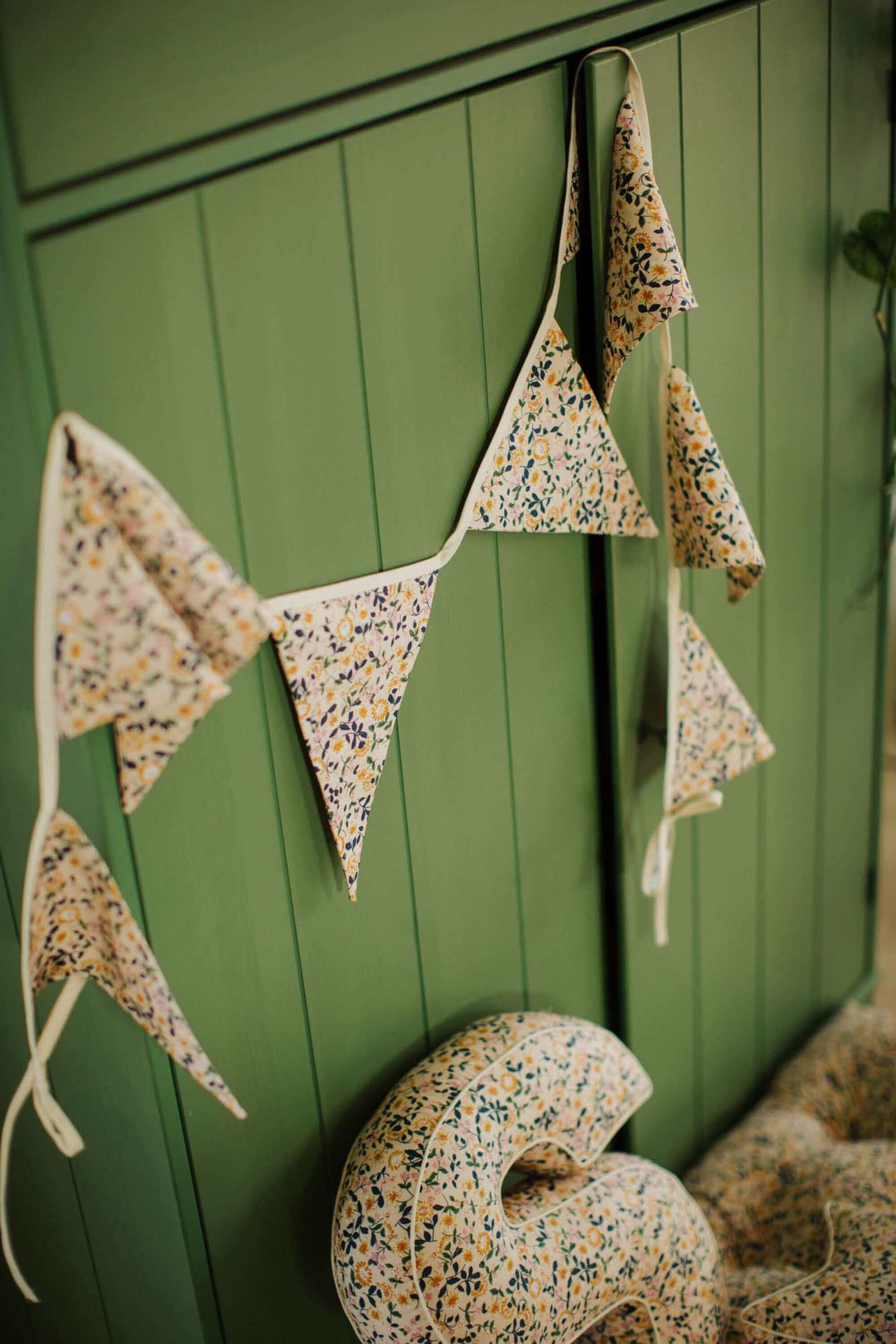 Cotton garland autumn